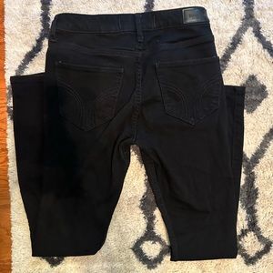 Hollister High Rise Black Super Skinny Jean